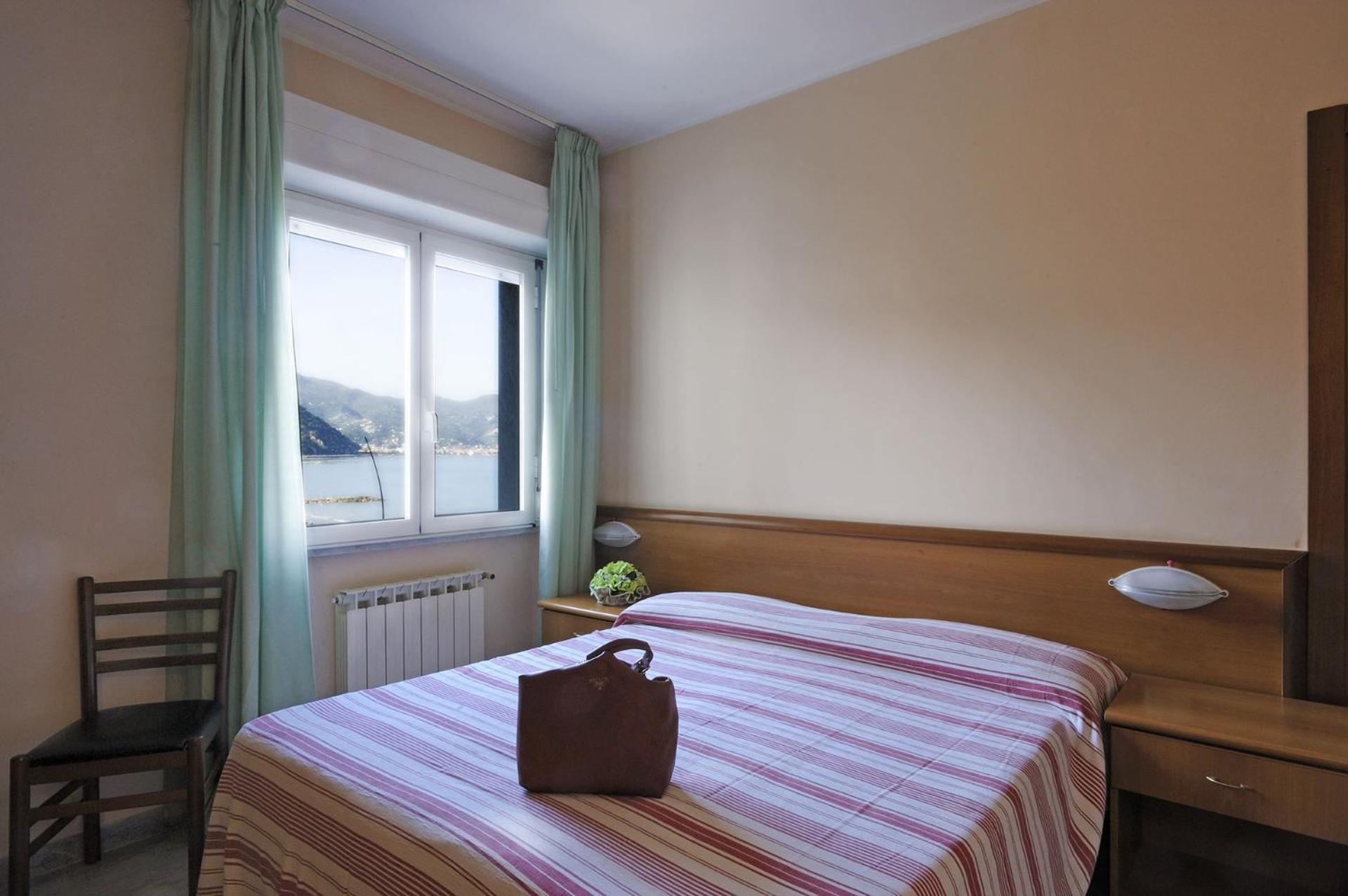 Hotel Tritone 라이구에글리아 외부 사진